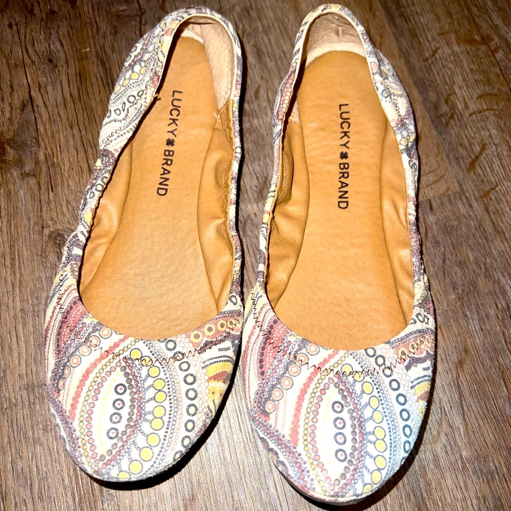 Lucky brand emmie flats